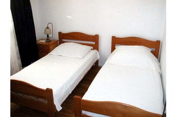 Kroatija Privát Vela Luka, Eksterjeras